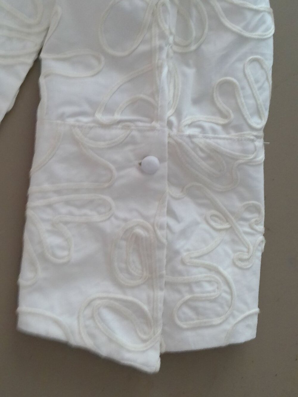 WYNNE COLLECTION NWT Lg Slve Button Up Cream w/All Decorative Applique Blouse 1X - Picture 6 of 12